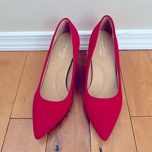 Brand new red heels